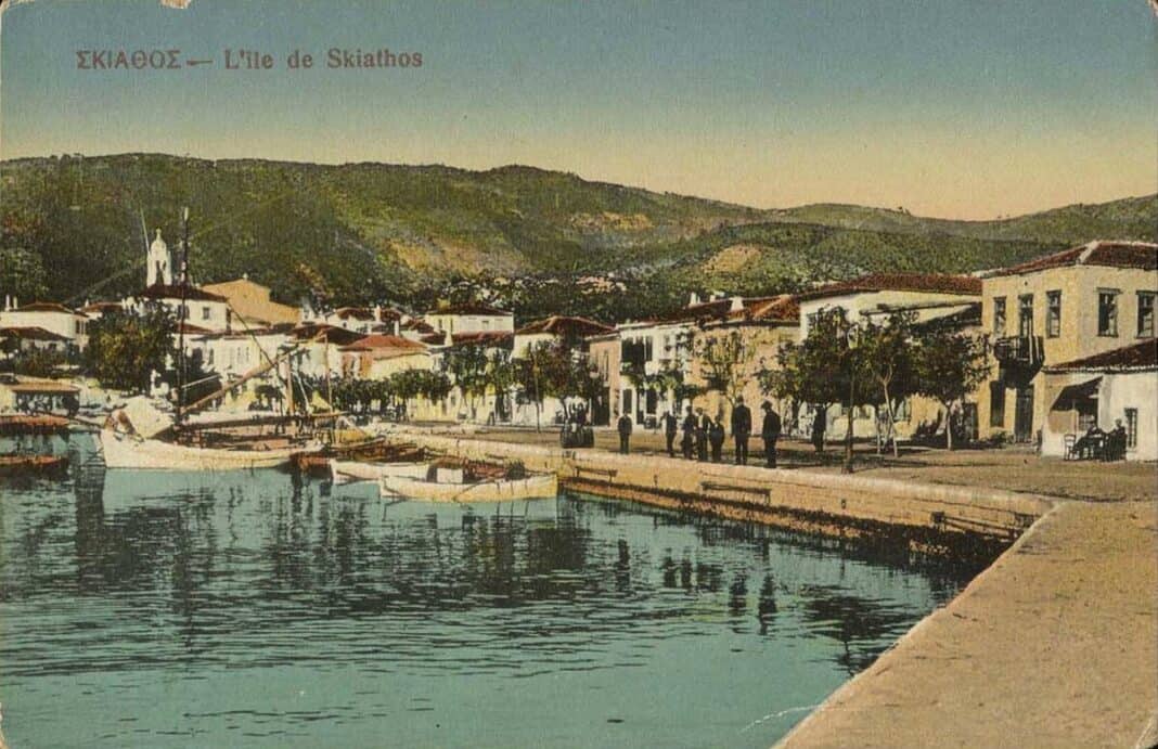 Η Σκιάθος μιας άλλης εποχής «ζωντανεύει» με Α.Ι. από καρτ ποστάλ! (Βίντεο)