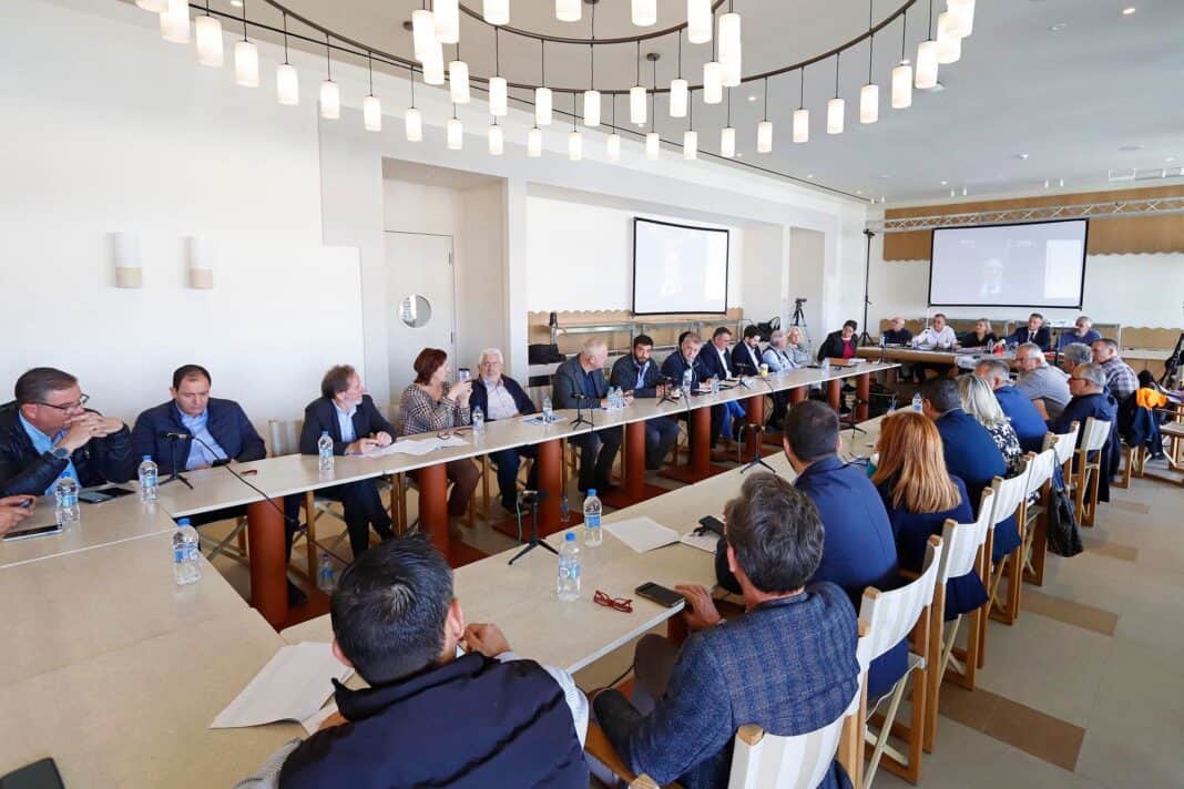 Όταν η Ιστορία γράφεται στις Σποράδες — και η Σκιάθος απουσιάζει..