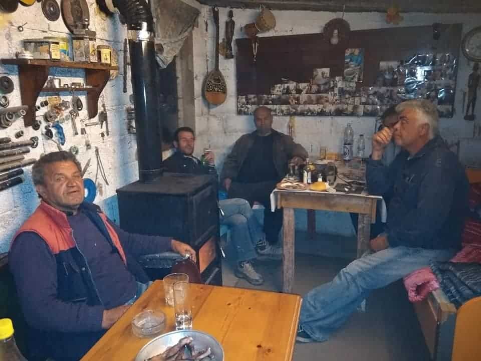 Τα καλύβια στη Σκιαθίτικη Ύπαιθρο