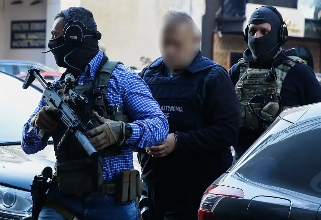 Ποιος είναι ο «Έλληνας Εσκομπάρ» που συνελήφθη για το πλοίο με την κοκαΐνη στον Ατλαντικό