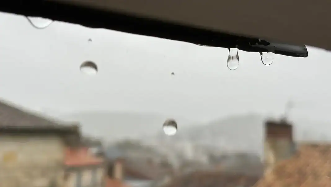 Τοπικές βροχές και θυελλώδεις άνεμοι στη Μαγνησία και τις Σποράδες – Προσοχή εφιστά το Λιμεναρχείο