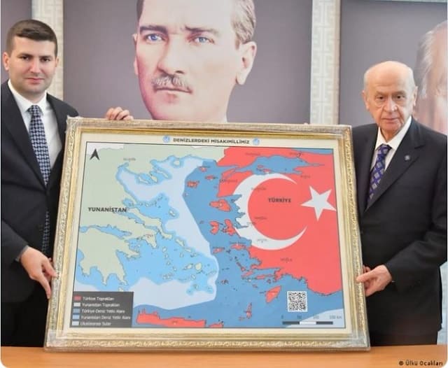 Προκαλεί ένταση ο Ντεβλέτ Μπαχτσελί — Αμφισβητεί ελληνική κυριαρχία στο Αιγαίο και την Κρήτη