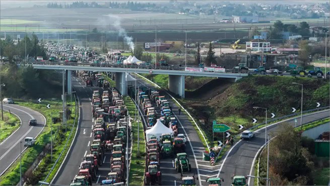 Αγρότες ζητούν διάλογο με τον Πρωθυπουργό – Επιστολή στον Κώστα Τσιάρα και συνεχίζουν τα μπλόκα