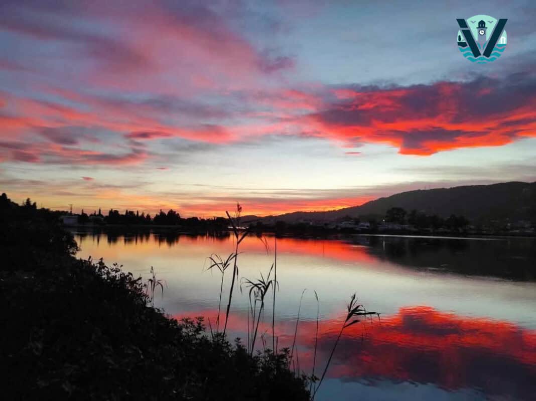 Όταν ο ουρανός καθρεφτίζεται στην ηρεμία