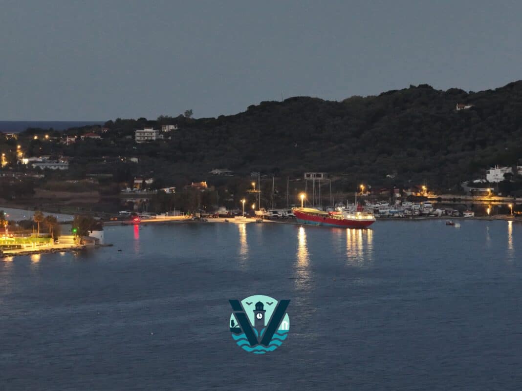 Όταν πέφτει το σούρουπο στη Σκιάθο..