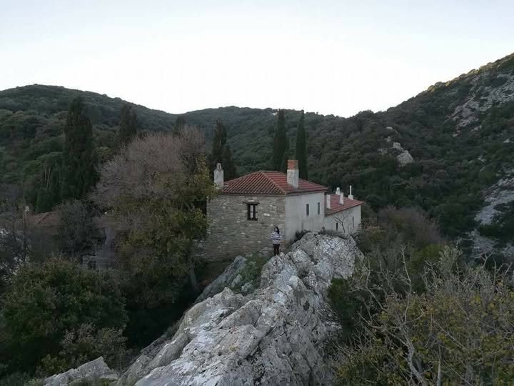 Ὁ ναΐσκος τοῦ Ἁγίου Χαραλάμπους