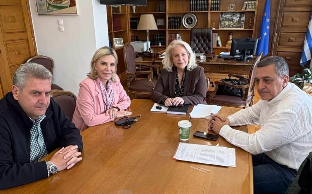 Ζ. Μακρή: «300 ευρώ από την Περιφέρεια στους ιατρούς που θα υπηρετήσουν στις Β. Σποράδες» Ζ. Μακρή: «300 ευρώ από την Περιφέρεια στους ιατρούς που θα υπηρετήσουν στις Β. Σποράδες»