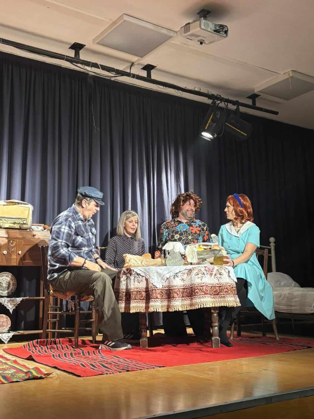 Συνεχίζεται το θεατρικό “σερί” επιτυχίας για «Το Χάμπερι» – Sold out και την Κυριακή Συνεχίζεται το θεατρικό “σερί” επιτυχίας για «Το Χάμπερι» – Sold out και την Κυριακή