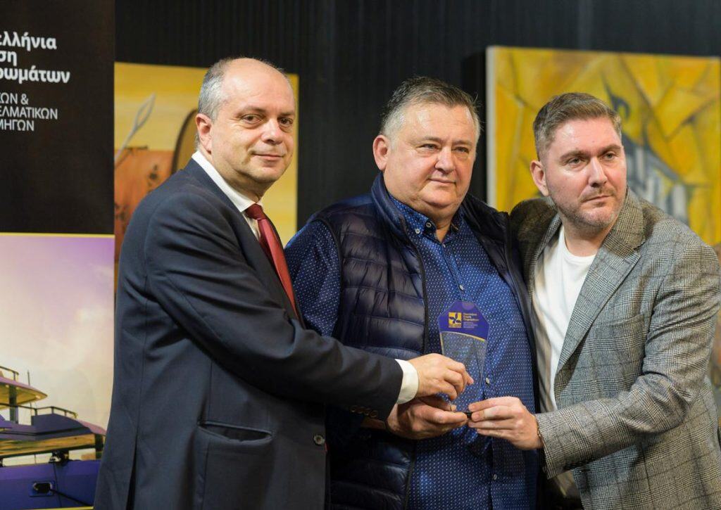 Συγκίνηση και υπερηφάνεια για τον Σκιαθίτη καπετάνιο στην εκδήλωση της ΠΕΠΙΕΘ Συγκίνηση και υπερηφάνεια για τον Σκιαθίτη καπετάνιο στην εκδήλωση της ΠΕΠΙΕΘ