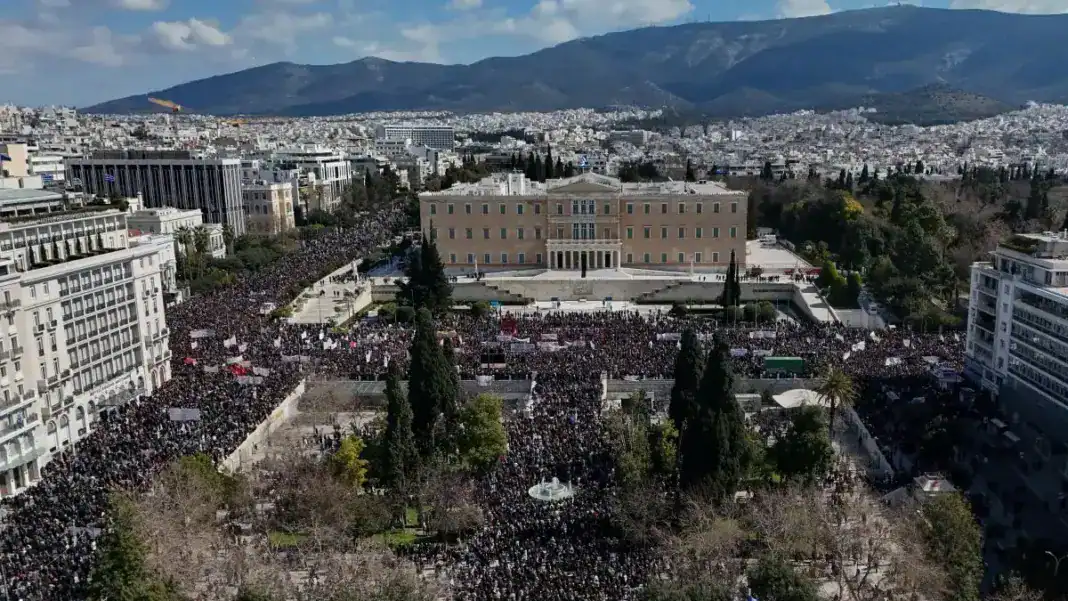 Τέμπη: Μεγαλειώδες το συλλαλητήριο στο Σύνταγμα για τα Τέμπη Τέμπη: Μεγαλειώδες το συλλαλητήριο στο Σύνταγμα για τα Τέμπη