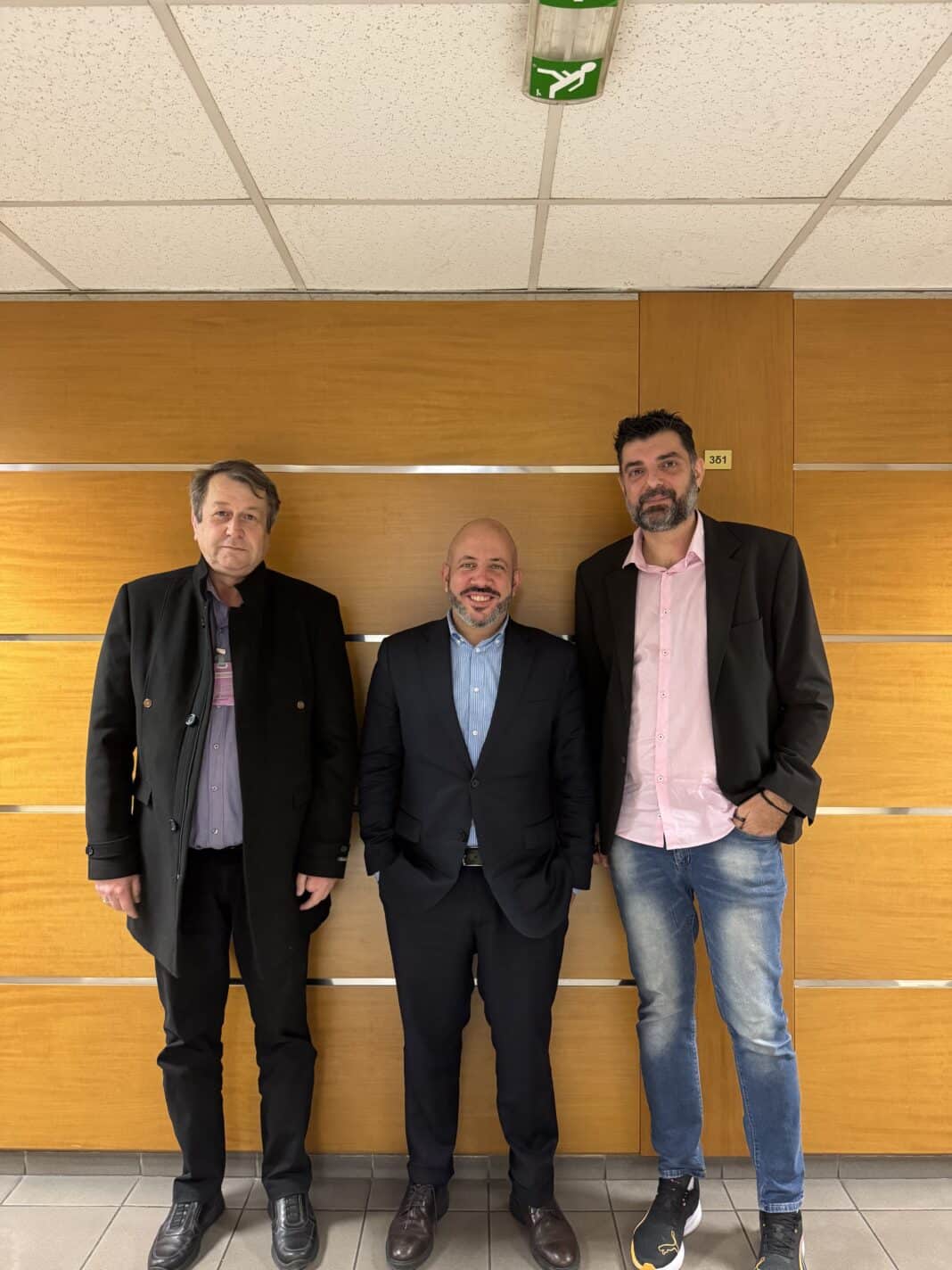 Συνάντηση του Τομεάρχη Υποδομών & Μεταφορών του ΣΥΡΙΖΑ–ΠΣ και Βουλευτή Μαγνησίας, Αλ.Μεϊκόπουλου με το Σωματείο Εκμισθωμένων Ε.Ι.Χ. Με Οδηγό