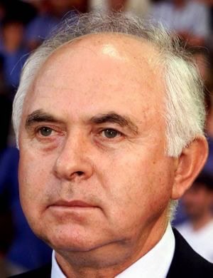 Πέθανε ο Βασίλης Δανιήλ – Πένθος για το ελληνικό ποδόσφαιρο Πέθανε ο Βασίλης Δανιήλ – Πένθος για το ελληνικό ποδόσφαιρο