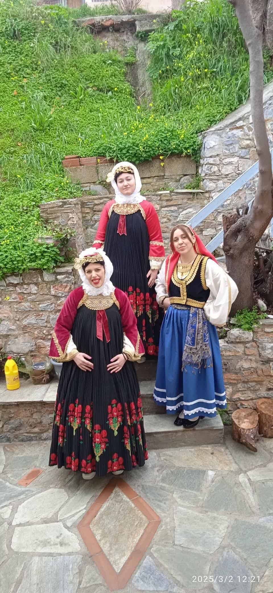 Στο Εθνικό Ευρετήριο Άυλης Πολιτιστικής Κληρονομιάς το δρώμενο «Καλές και Μπράμδες στη Σκόπελο» Στο Εθνικό Ευρετήριο Άυλης Πολιτιστικής Κληρονομιάς το δρώμενο «Καλές και Μπράμδες στη Σκόπελο»