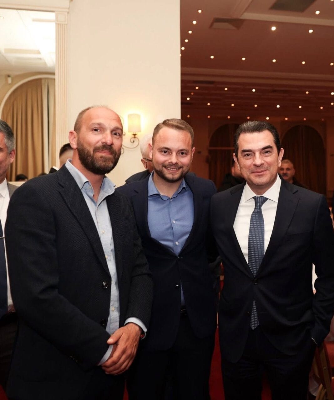 Δυναμική παρουσία της ΔΗΜΤΟ Σκιάθου στη διευρυμένη Νομαρχιακή Συνέλευση της ΝΔ στον Βόλο(εικόνες) Δυναμική παρουσία της ΔΗΜΤΟ Σκιάθου στη διευρυμένη Νομαρχιακή Συνέλευση της ΝΔ στον Βόλο(εικόνες)