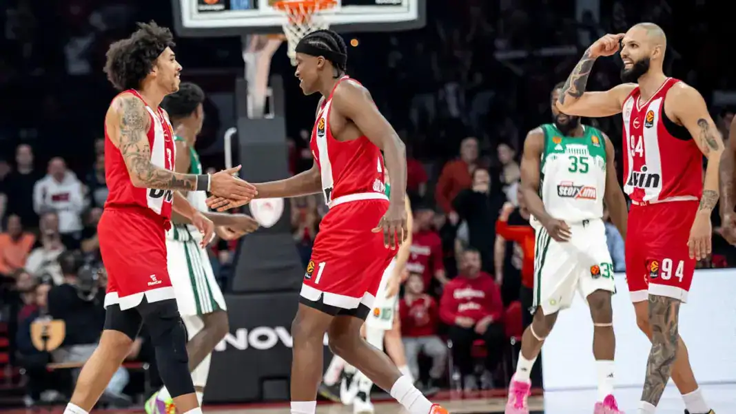 Ολυμπιακός – Παναθηναϊκός 86-80: Το ΣΕΦ μίλησε στο ντέρμπι των «αιωνίων» Ολυμπιακός – Παναθηναϊκός 86-80: Το ΣΕΦ μίλησε στο ντέρμπι των «αιωνίων»