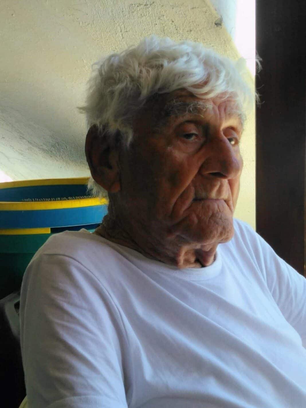 Θλίψη στη Σκιάθο για την απώλεια του Απόστολου Τσολοβίκου Θλίψη στη Σκιάθο για την απώλεια του Απόστολου Τσολοβίκου