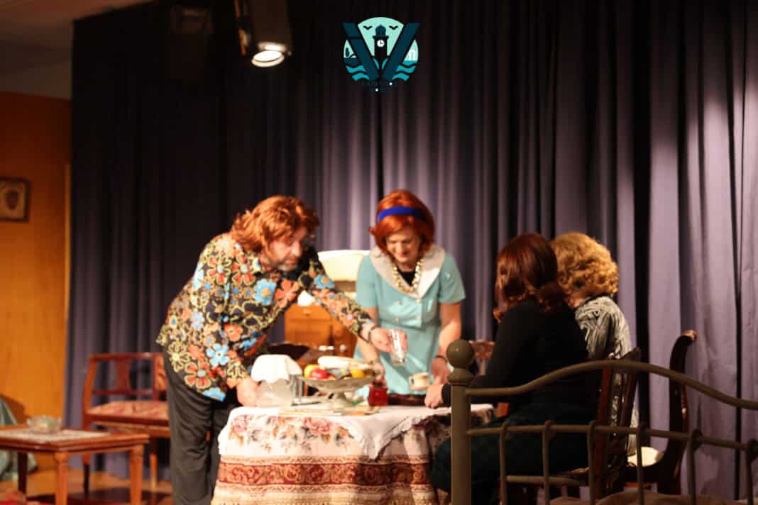 Σκιάθος: Με επιτυχία ολοκληρώθηκαν οι παραστάσεις του έργου «Το Χαμπερι» Σκιάθος: Με επιτυχία ολοκληρώθηκαν οι παραστάσεις του έργου «Το Χαμπερι»