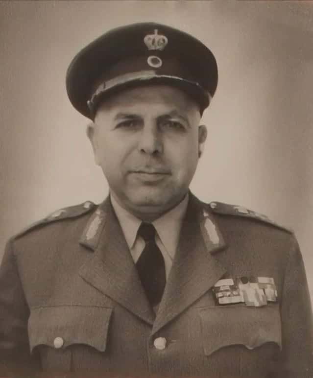 Ο Σκιαθίτης Αντιστράτηγος Αθανάσιος Φροντιστής: Από Αρχηγός ΓΕΕΘΑ στη Βουλή Ο Σκιαθίτης Αντιστράτηγος Αθανάσιος Φροντιστής: Από Αρχηγός ΓΕΕΘΑ στη Βουλή