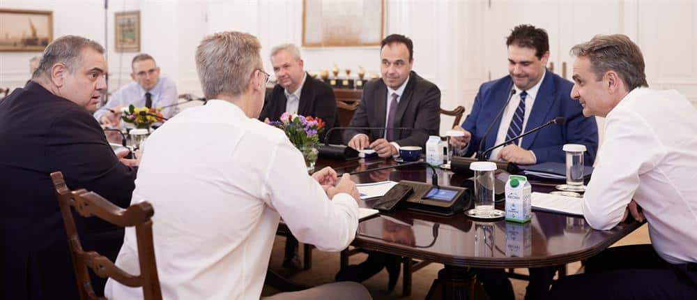 Βασίλης Σπανάκης :“Ο Κόμβος Επιδόσεων των Δήμων deiktesota.gov.gr ήρθε για να μείνει και να γίνει οδηγός για το μέλλον τους” Βασίλης Σπανάκης :“Ο Κόμβος Επιδόσεων των Δήμων deiktesota.gov.gr ήρθε για να μείνει και να γίνει οδηγός για το μέλλον τους”