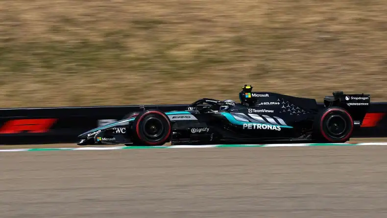 F1: Ο Αντονέλι κατέκτησε τη Σουζούκα και ανέβηκε στην κορυφή F1: Ο Αντονέλι κατέκτησε τη Σουζούκα και ανέβηκε στην κορυφή