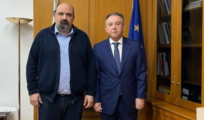 Συνάντηση Κέλλα – Τριαντόπουλου για τα ζητήματα της αλιείας στη Μαγνησία Συνάντηση Κέλλα – Τριαντόπουλου για τα ζητήματα της αλιείας στη Μαγνησία