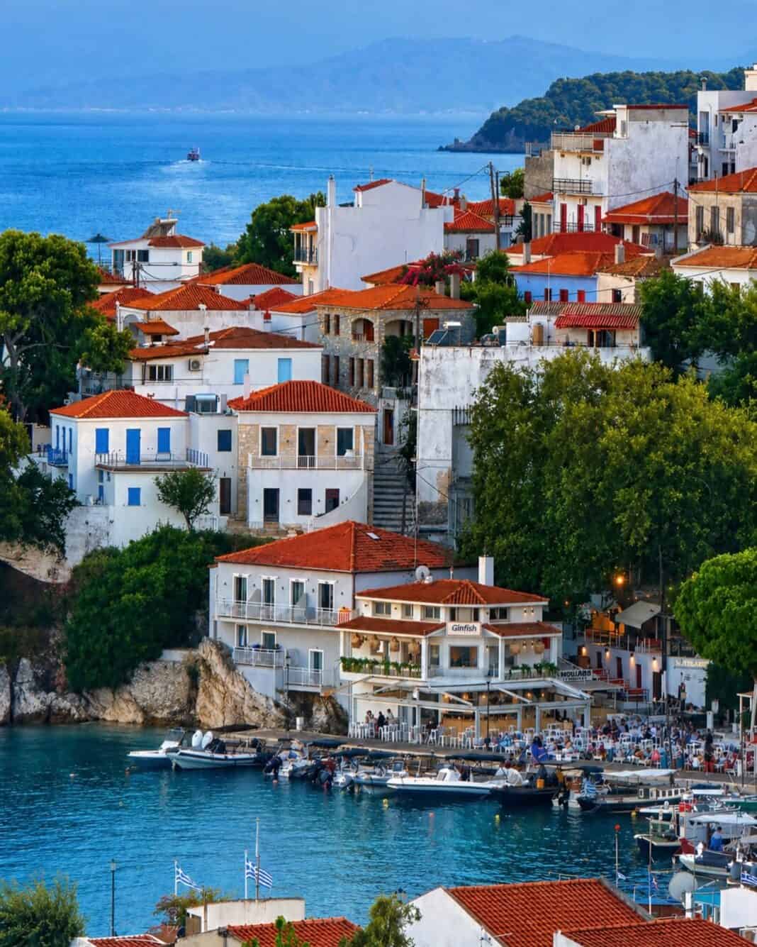 Season Opening: Το Ginfish επιστρέφει και σηματοδοτεί την έναρξη του καλοκαιριού στη Σκιάθο Season Opening: Το Ginfish επιστρέφει και σηματοδοτεί την έναρξη του καλοκαιριού στη Σκιάθο
