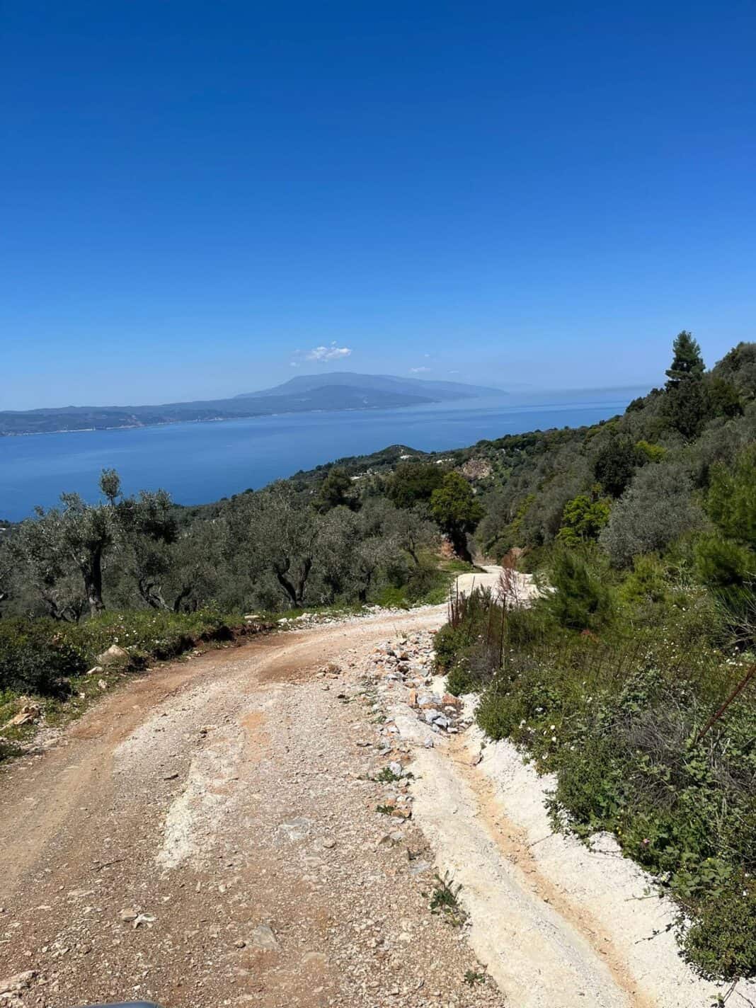 Καταγγελία Νίκου Γιαμαρέλου για τα Έργα Αγροτικής Οδοποιίας στην Κεχριά – «Αντί για Βελτίωση, Επικίνδυνη Κατάσταση»(εικόνες) Καταγγελία Νίκου Γιαμαρέλου για τα Έργα Αγροτικής Οδοποιίας στην Κεχριά – «Αντί για Βελτίωση, Επικίνδυνη Κατάσταση»(εικόνες)