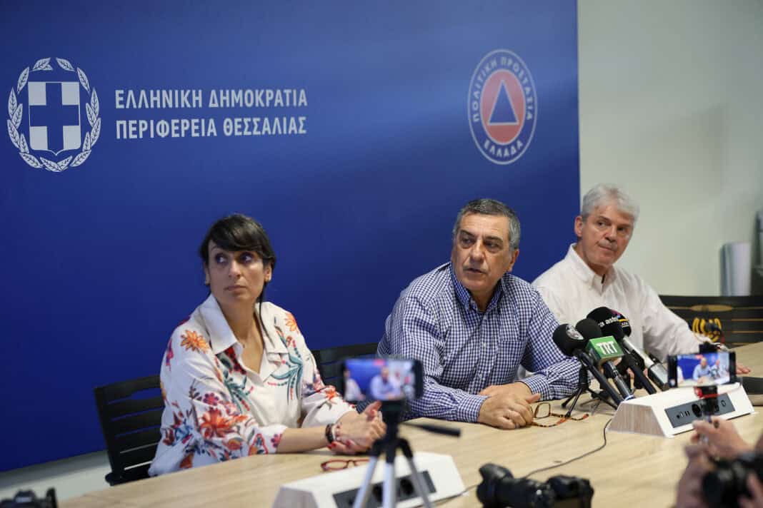 Καθοριστική η παρέμβαση της Περιφέρειας στην επιτυχή αντιμετώπιση της κακοκαιρίας Erminio Καθοριστική η παρέμβαση της Περιφέρειας στην επιτυχή αντιμετώπιση της κακοκαιρίας Erminio