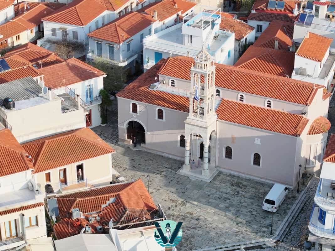 Κυριακή των Βαΐων στη Σκιάθο: Μια μέρα γεμάτη φως και ευλογία Κυριακή των Βαΐων στη Σκιάθο: Μια μέρα γεμάτη φως και ευλογία