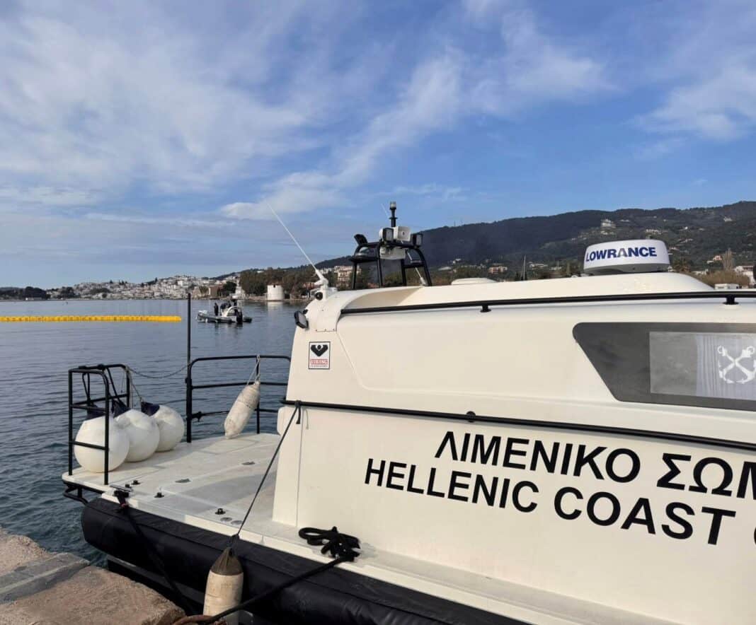 Σκιάθος: Προσάραξε ιστιοφόρο με έξι επιβαίνοντες Σκιάθος: Προσάραξε ιστιοφόρο με έξι επιβαίνοντες