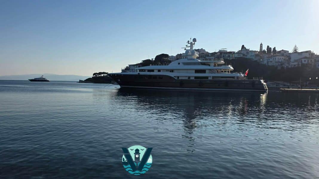 Εντυπωσιακή άφιξη στη Σκιάθο την Κυριακή των Βαΐων Εντυπωσιακή άφιξη στη Σκιάθο την Κυριακή των Βαΐων