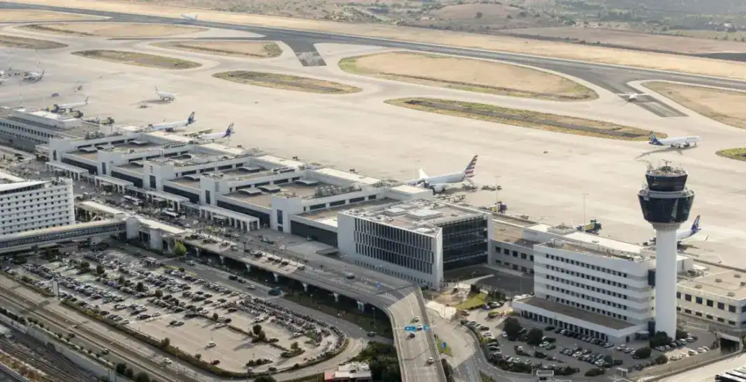 Η Ελλάδα βάζει τέλος στην ειδική εξαίρεση που είχε συζητηθεί για τους Βρετανούς ταξιδιώτες σχετικά με το νέο σύστημα βιομετρικών ελέγχων εισόδου και εξόδου (EES) Η Ελλάδα βάζει τέλος στην ειδική εξαίρεση που είχε συζητηθεί για τους Βρετανούς ταξιδιώτες σχετικά με το νέο σύστημα βιομετρικών ελέγχων εισόδου και εξόδου (EES)