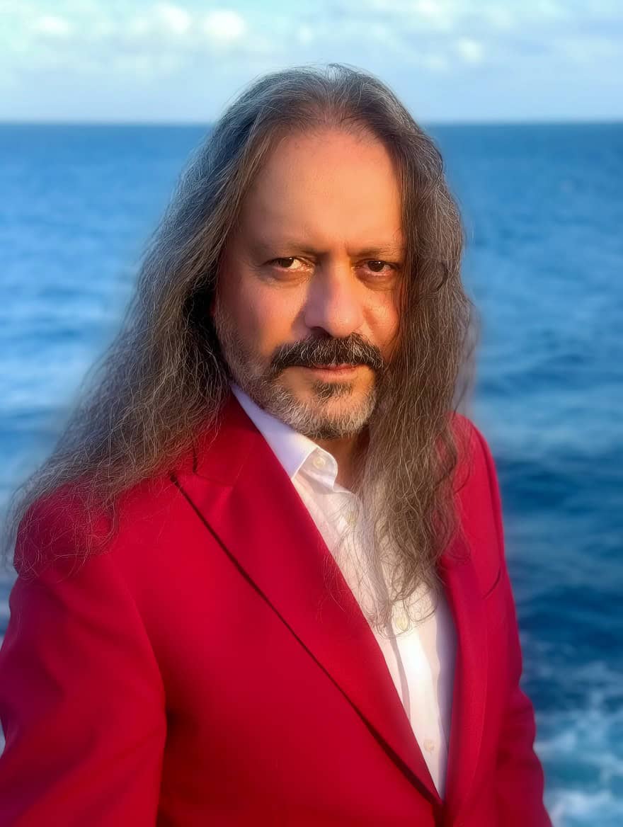Αντώνης Μιτζέλος: Επιστρέφει στη δισκογραφία με τραγούδια έπειτα από 24 χρόνια – Κυκλοφορεί το νέο άλμπουμ «Φεγγάρι Ρόδινο» Αντώνης Μιτζέλος: Επιστρέφει στη δισκογραφία με τραγούδια έπειτα από 24 χρόνια – Κυκλοφορεί το νέο άλμπουμ «Φεγγάρι Ρόδινο»