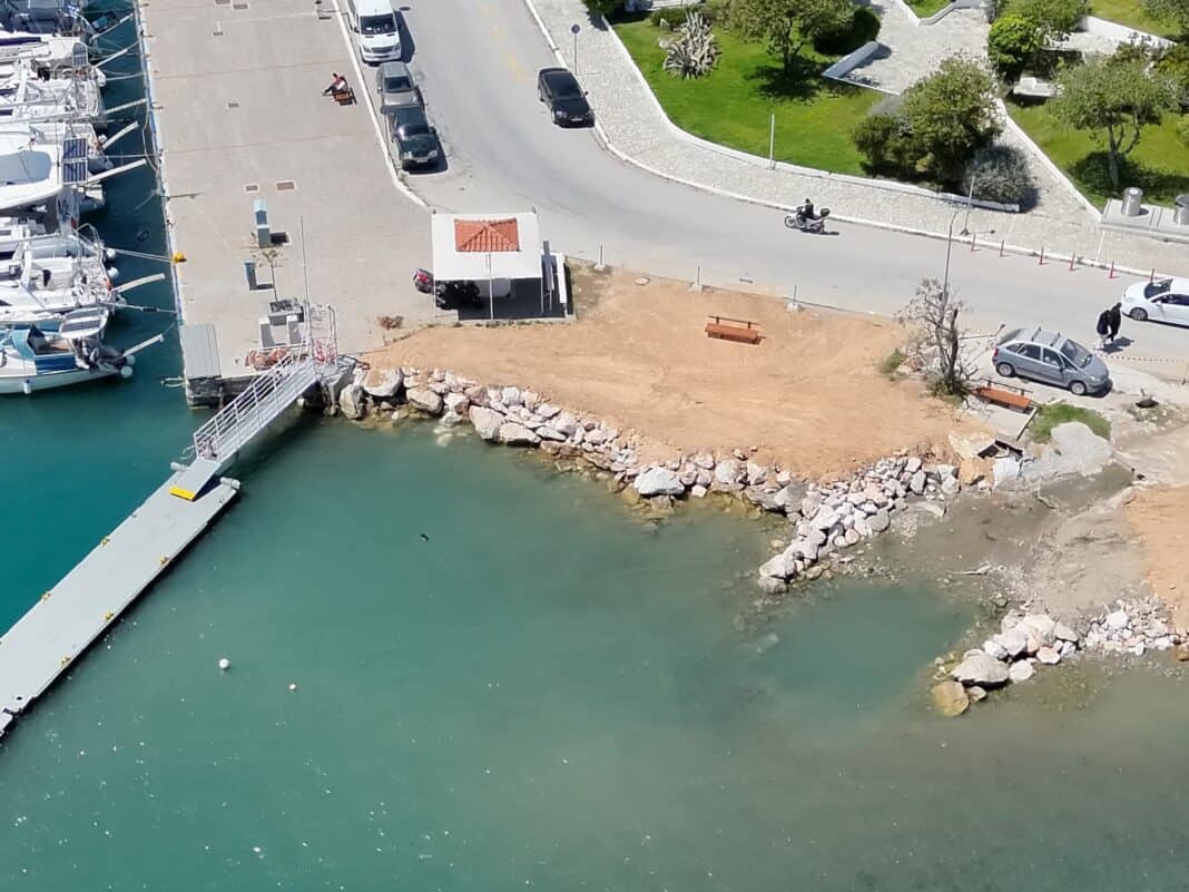 Σκιάθος: Ερωτήματα για παρεμβάσεις στη χερσαία ζώνη λιμένος – Απαίτηση για πλήρη διαφάνεια Σκιάθος: Ερωτήματα για παρεμβάσεις στη χερσαία ζώνη λιμένος – Απαίτηση για πλήρη διαφάνεια