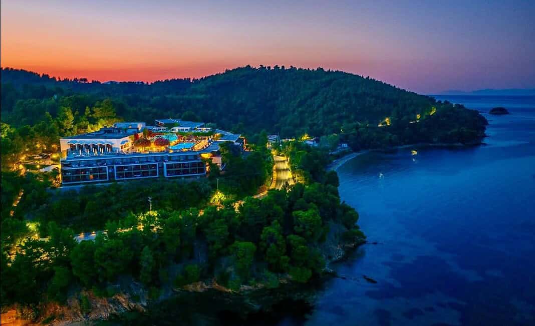 Δυναμικά στη νέα τουριστική περίοδο το Skiathos Palace Hotel – Έναρξη για το 2026 με αγιασμό, ευχές και δεξίωση (εικόνες) Δυναμικά στη νέα τουριστική περίοδο το Skiathos Palace Hotel – Έναρξη για το 2026 με αγιασμό, ευχές και δεξίωση (εικόνες)