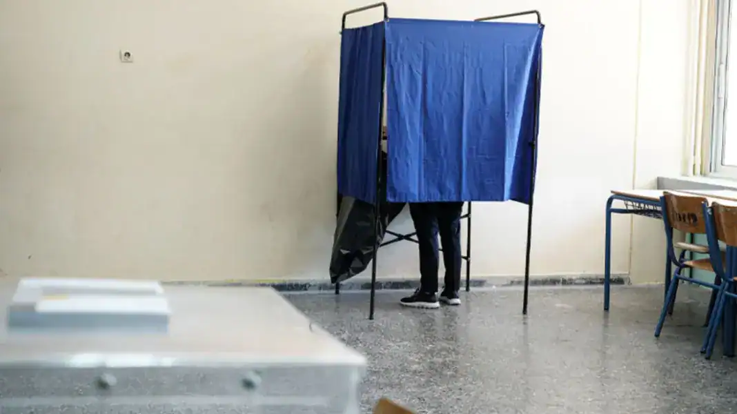 Σε μια Κυριακή θα εκλέγονται δήμαρχοι και περιφερειάρχες, ενεργοποιείται η «εναλλακτική» ψήφος: Πώς θα λειτουργεί ο νέος μηχανισμό Σε μια Κυριακή θα εκλέγονται δήμαρχοι και περιφερειάρχες, ενεργοποιείται η «εναλλακτική» ψήφος: Πώς θα λειτουργεί ο νέος μηχανισμό