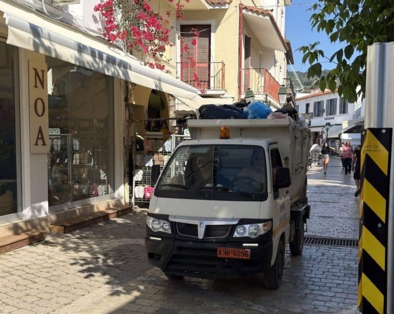 Σκιάθος: Σύμβαση 450.000 ευρώ τον χρόνο για την καθαριότητα – Ανάδοχος αναλαμβάνει για έως και τέσσερα χρόνια Σκιάθος: Σύμβαση 450.000 ευρώ τον χρόνο για την καθαριότητα – Ανάδοχος αναλαμβάνει για έως και τέσσερα χρόνια