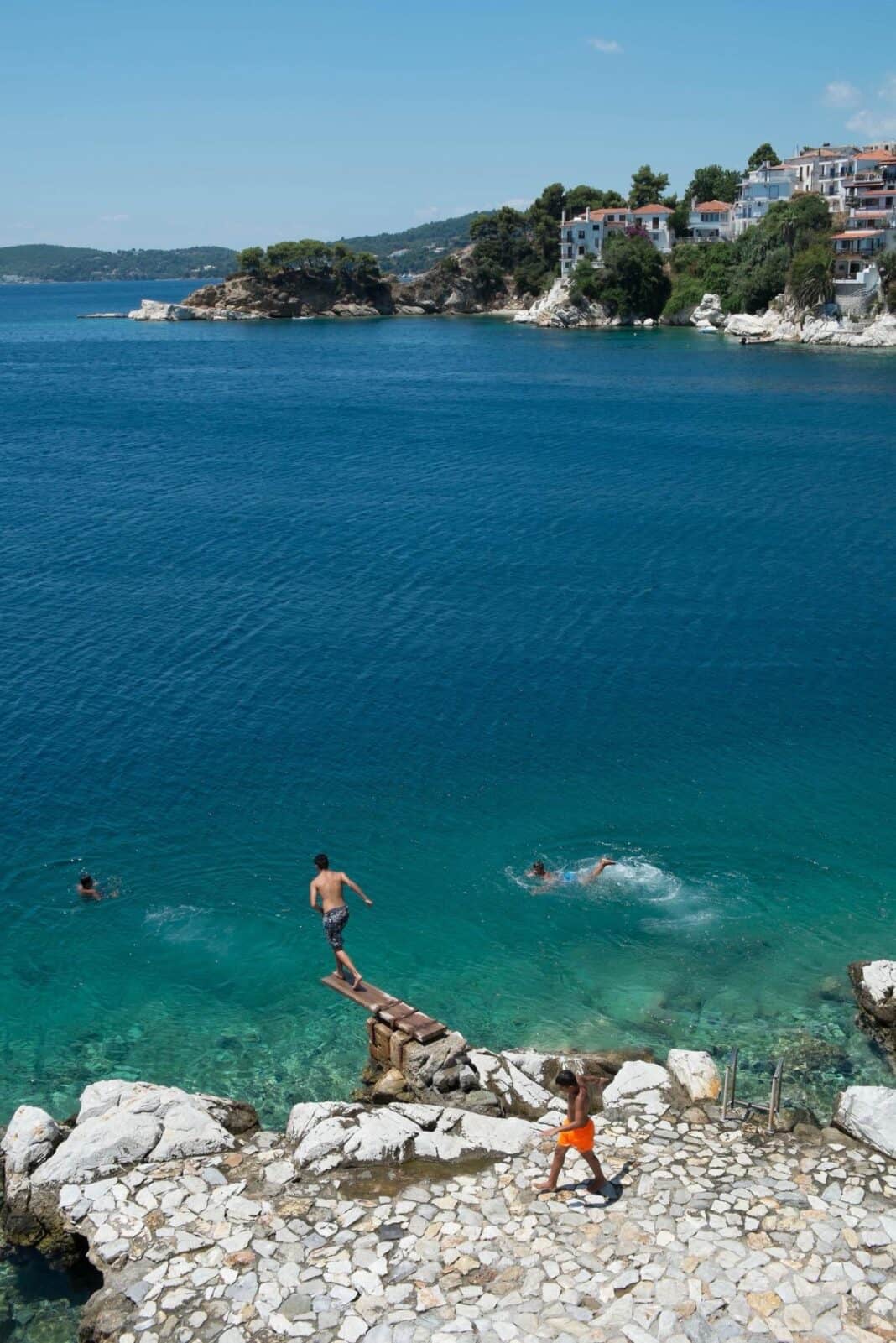Η πιο καλοκαιρινή εικόνα που θα σε κάνει να ζηλέψεις που δεν είσαι στη Σκιάθο τώρα… Η πιο καλοκαιρινή εικόνα που θα σε κάνει να ζηλέψεις που δεν είσαι στη Σκιάθο τώρα…