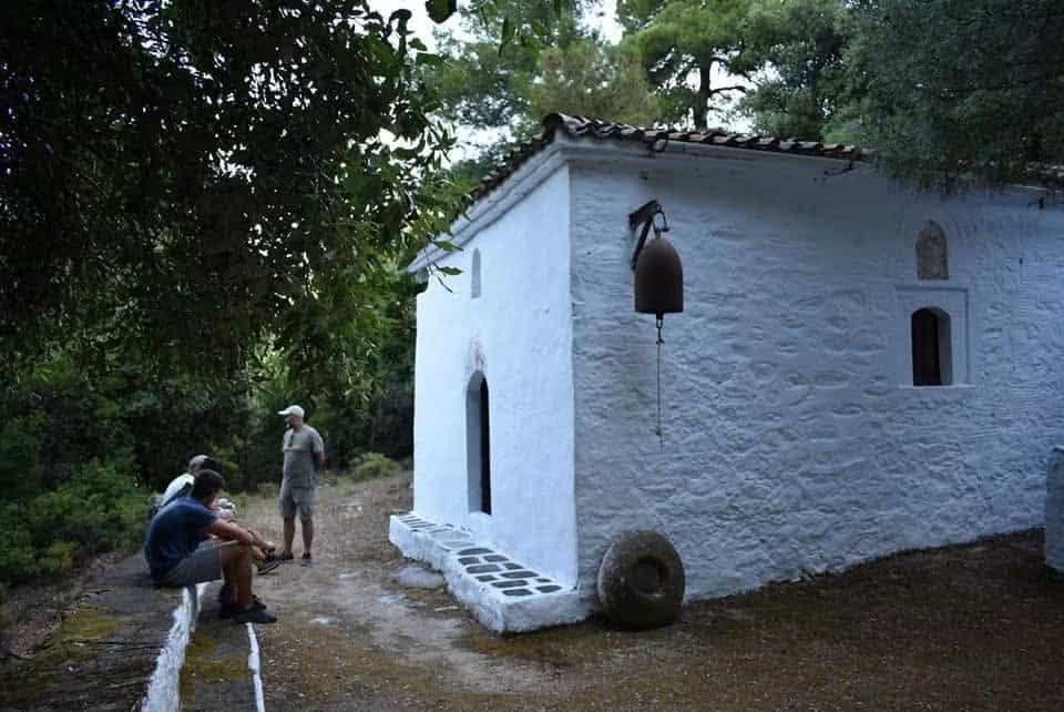ΤΟ «ΚΡΥΦΟ ΣΧΟΛΕΙΟ’» ΤΗΣ ΣΚΙΑΘΟΥ ΤΟ «ΚΡΥΦΟ ΣΧΟΛΕΙΟ’» ΤΗΣ ΣΚΙΑΘΟΥ