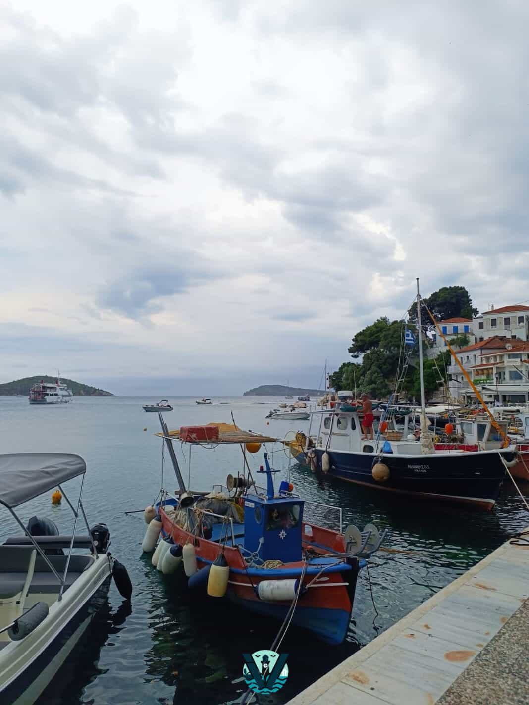 Βροχερές καλημέρες από τη Σκιάθο! Βροχερές καλημέρες από τη Σκιάθο!