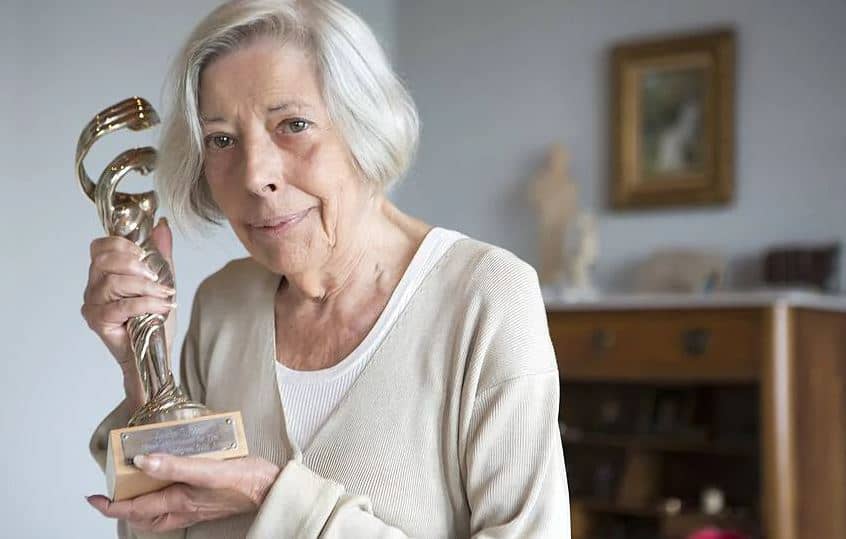 Ντοκιμαντέρ για τη ζωή της Anthea Sylbert με άρωμα… Σκιάθου έκανε πρεμιέρα σε Ελλάδα και Κύπρο Ντοκιμαντέρ για τη ζωή της Anthea Sylbert με άρωμα… Σκιάθου έκανε πρεμιέρα σε Ελλάδα και Κύπρο