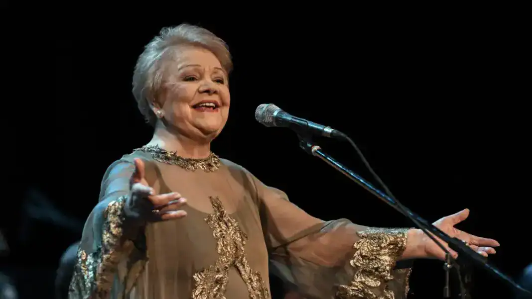 Πέθανε η θρυλική Μαίρη Λίντα σε ηλικία 90 ετών Πέθανε η θρυλική Μαίρη Λίντα σε ηλικία 90 ετών