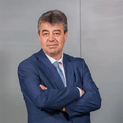 Χαιρετισμός του Πρύτανη του Πανεπιστημίου Θεσσαλίας προς τις νέες φοιτήτριες και τους νέους φοιτητές Χαιρετισμός του Πρύτανη του Πανεπιστημίου Θεσσαλίας προς τις νέες φοιτήτριες και τους νέους φοιτητές