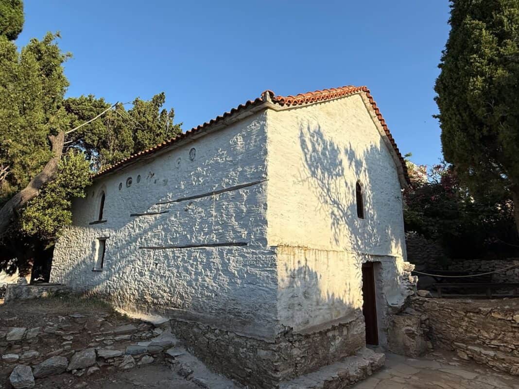 Πρόγραμμα Ιερών Ακολουθιών Μεταμορφώσεως του Σωτήρος (5–6 Αυγούστου) Πρόγραμμα Ιερών Ακολουθιών Μεταμορφώσεως του Σωτήρος (5–6 Αυγούστου)