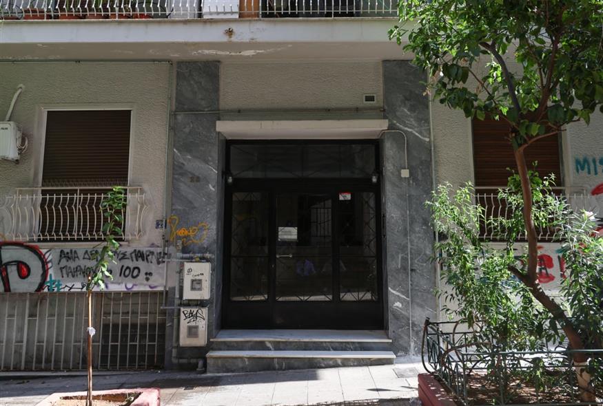 Κυψέλη: Ποινική δίωξη στους τρεις συλληφθέντες για το σπίτι της φρίκης – Τι ερευνούν οι αρχές Κυψέλη: Ποινική δίωξη στους τρεις συλληφθέντες για το σπίτι της φρίκης – Τι ερευνούν οι αρχές