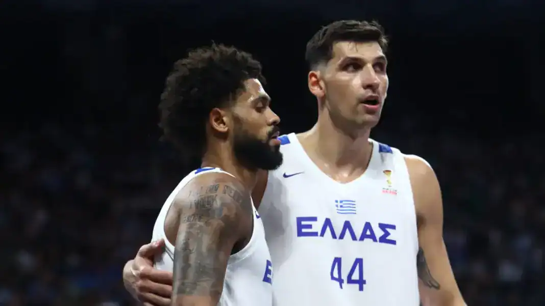 Ελλάδα – Ισπανία 108-106: Η Εθνική μπάσκετ πήρε στην παράταση το θρίλερ του T- Center και έμεινε ζωντανή για την πρόκριση στο Mundobasket Ελλάδα – Ισπανία 108-106: Η Εθνική μπάσκετ πήρε στην παράταση το θρίλερ του T- Center και έμεινε ζωντανή για την πρόκριση στο Mundobasket