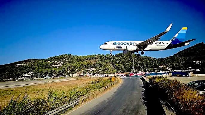 Νέα συνεργασία του Δήμου Σκιάθου με την Discover Airlines για την προβολή του νησιού στη γερμανική αγορά Νέα συνεργασία του Δήμου Σκιάθου με την Discover Airlines για την προβολή του νησιού στη γερμανική αγορά