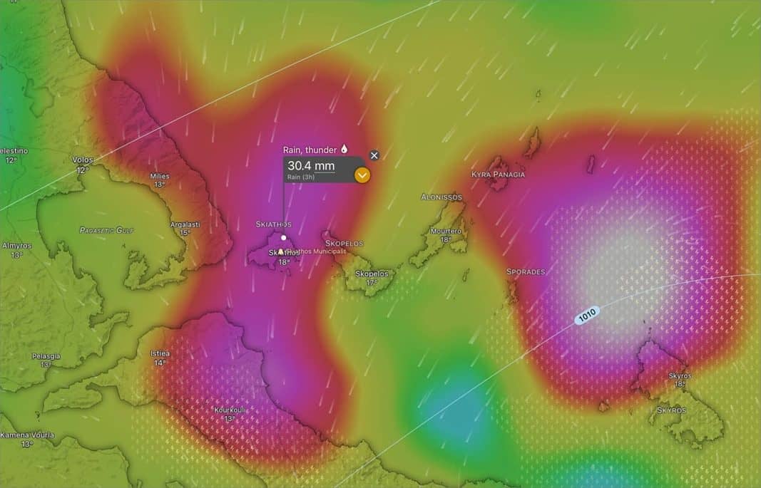 Skiathos Weather: Σποράδες: Σημαντική επιδείνωση του καιρού – Προσοχή μετά τις 22:00 απόψε! Skiathos Weather: Σποράδες: Σημαντική επιδείνωση του καιρού – Προσοχή μετά τις 22:00 απόψε!
