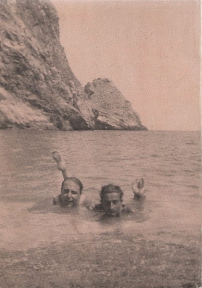 ΣΕΦΕΡΗΣ ΚΑΙ ΤΣΑΤΣΟΣ ΚΟΛΥΜΠΟΥΝ ΣΤΗ ΣΚΙΑΘΟ ΚΙ ΟΧΙ ΣΤΟ ΧΟΡΕΥΤΟ! ΣΕΦΕΡΗΣ ΚΑΙ ΤΣΑΤΣΟΣ ΚΟΛΥΜΠΟΥΝ ΣΤΗ ΣΚΙΑΘΟ ΚΙ ΟΧΙ ΣΤΟ ΧΟΡΕΥΤΟ!