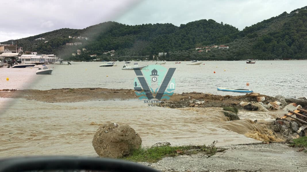 Καιρός: Επιμένουν οι βροχές και οι καταιγίδες – Νέα κακοκαιρία από την Κυριακή με πτώση θερμοκρασίας Καιρός: Επιμένουν οι βροχές και οι καταιγίδες – Νέα κακοκαιρία από την Κυριακή με πτώση θερμοκρασίας